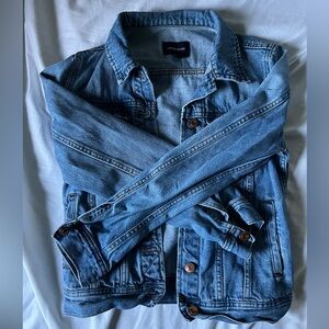 J Crew Women’s Jean Jacket XS